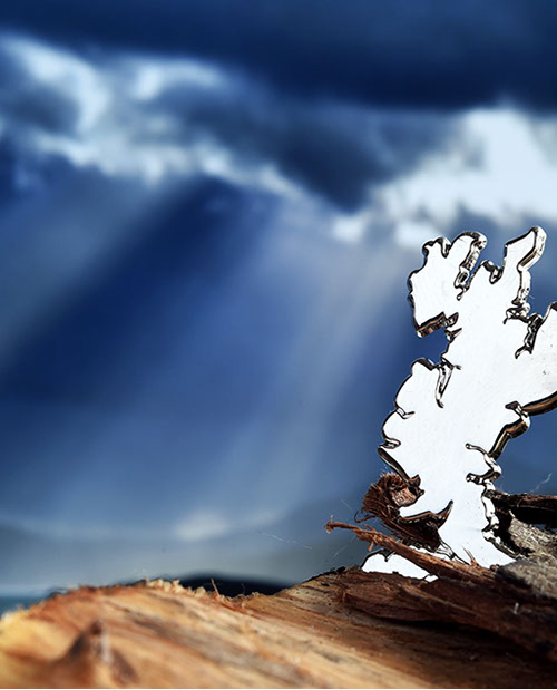 Luxury Pin Badge of the Isle of Skye by Skye Souvenirs