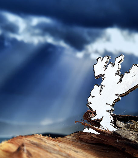 Luxury Pin Badge of the Isle of Skye by Skye Souvenirs