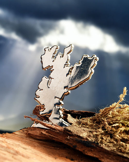 Luxury Pin Badge of the Isle of Skye by Skye Souvenirs