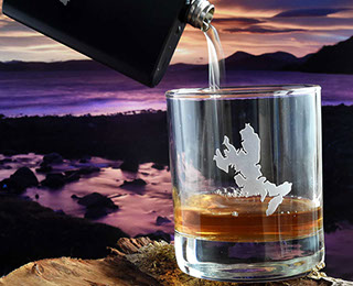 Dram Glass of the Isle of Skye by Skye Souvenirs