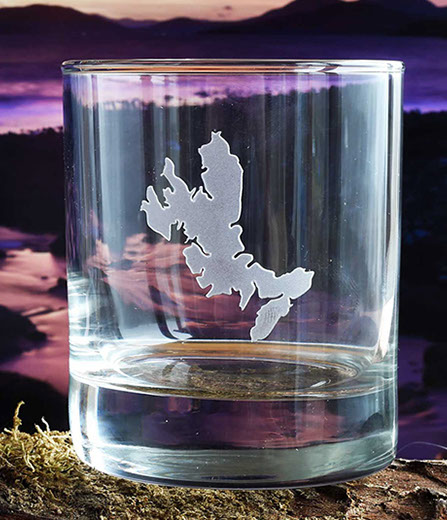 Dram Glass of the Isle of Skye by Skye Souvenirs