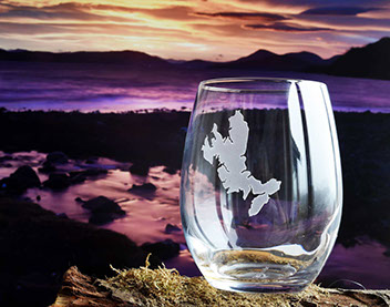 Stemless Wine Glass of the Isle of Skye by Skye Souvenirs