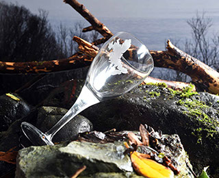 Wine Glass of the Isle of Skye by Skye Souvenirs