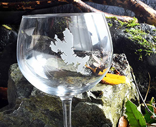 Gin Glass of the Isle of Skye by Skye Souvenirs